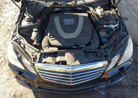2011 Mercedes-Benz E 550 from USA, damaged, VIN WDDHF7CB3BA272911